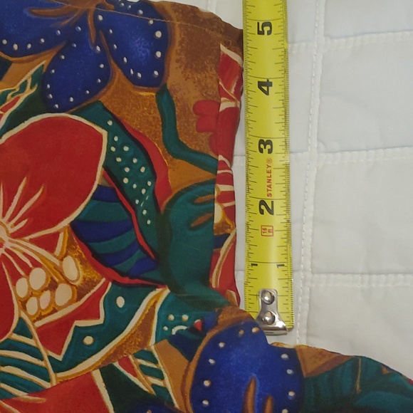 Vintage Silk Blouse Hawaiian Floral Women's Large 100% Washed Silk - Picture 9 of 11